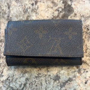 Louis Vuitton vintage key holder change purse
